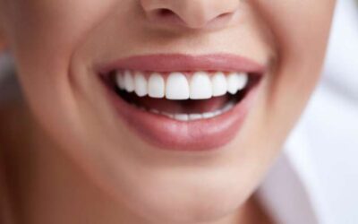 Az egészséges fogak és a szájhigiénia fontossága: A helyes fogmosás és fogápolás